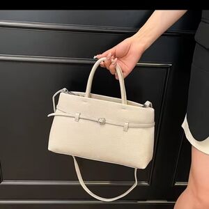 Medium Tote Retro Inspired Vegan Leather Shoulder Bag